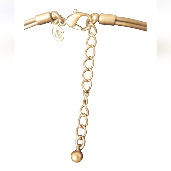 Premier Vintage Designs Beautiful Elegant Gold Tone and Brown Pendant Necklace. - Picture 11 of 11